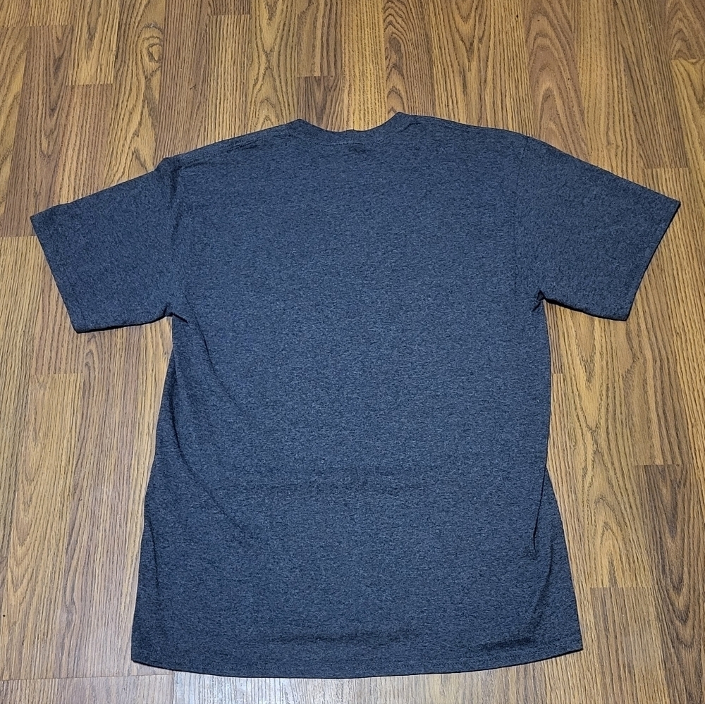 Marvel Iron Man Graphic Tee Men’s Medium Gray & Red Short Sleeve Shirt C8 - Picture 4 of 4